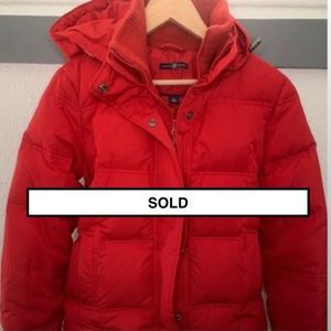 GAP SZ Small Red Down Puffer Winter Coat w/ Hood